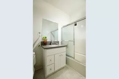 1547 S Wilton, Los Angeles, CA 90019 - Photo 16
