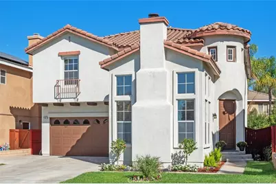 21507 Bodie Place, Saugus, CA 91390 - Photo 2