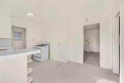 8034 Yolanda, Reseda, CA 91335 - Photo 18