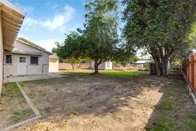 8034 Yolanda, Reseda, CA 91335 - Photo 8