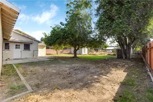 8034 Yolanda, Reseda, CA 91335 - Photo 8
