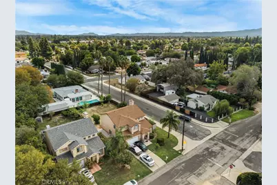 8200 Crebs, Reseda, CA 91335 - Photo 30