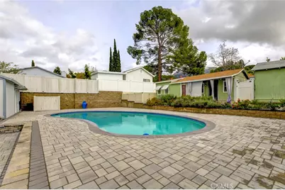 6911 Valmont Street, Tujunga, CA 91042 - Photo 34