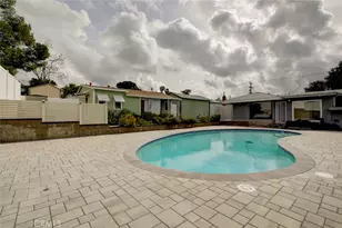 6911 Valmont St, Tujunga, CA 91042 - Photo 36