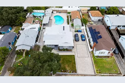 6911 Valmont Street, Tujunga, CA 91042 - Photo 52
