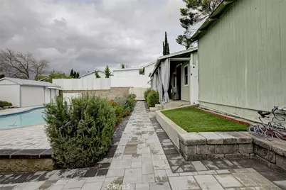 6911 Valmont Street, Tujunga, CA 91042 - Photo 40