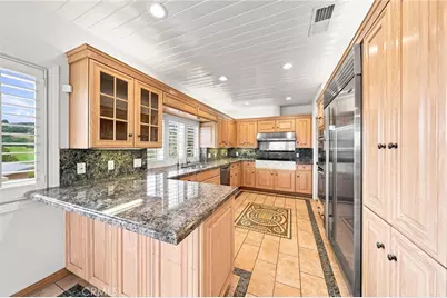 444 Meadowview Drive, La Canada Flintridge, CA 91011 - Photo 18