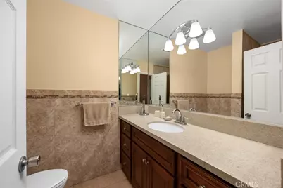 1011 Matilija, Glendale, CA 91202 - Photo 30