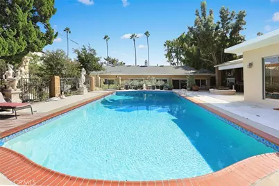 1011 Matilija, Glendale, CA 91202 - Photo 48