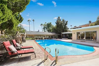 1011 Matilija, Glendale, CA 91202 - Photo 38
