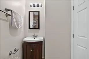 8340 Gladbeck, Northridge, CA 91324 - Photo 36