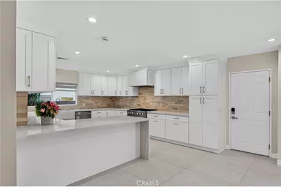 8340 Gladbeck, Northridge, CA 91324 - Photo 20