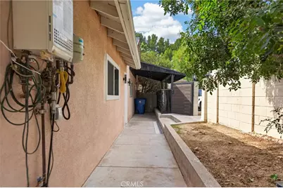 12418 Bradford, Granada Hills, CA 91344 - Photo 56