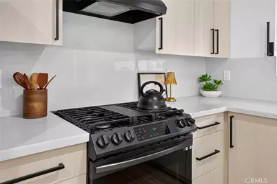 12418 Bradford, Granada Hills, CA 91344 - Photo 40