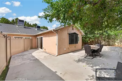 12418 Bradford, Granada Hills, CA 91344 - Photo 52