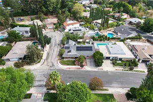 12418 Bradford, Granada Hills, CA 91344 - Photo 2