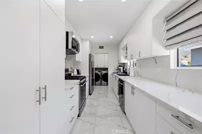 13800 Astoria Street, Sylmar, CA 91342 - Photo 14