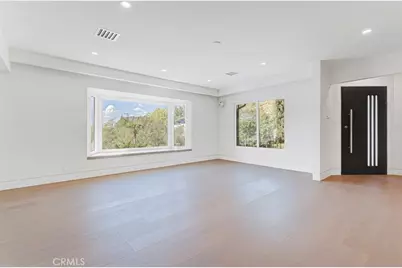 401 Brockmont Drive, Glendale, CA 91202 - Photo 4