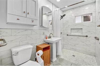 7832 Hillrose, Sunland, CA 91040 - Photo 12