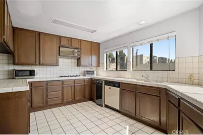 3206 Montrose Avenue #4, La Crescenta, CA 91214 - Photo 14