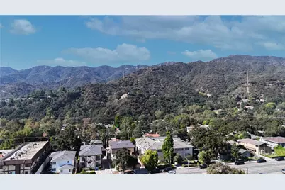 3206 Montrose Avenue #4, La Crescenta, CA 91214 - Photo 44