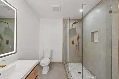 17439 Donmetz, Granada Hills, CA 91344 - Photo 40