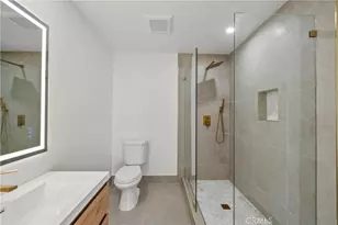 17439 Donmetz, Granada Hills, CA 91344 - Photo 40