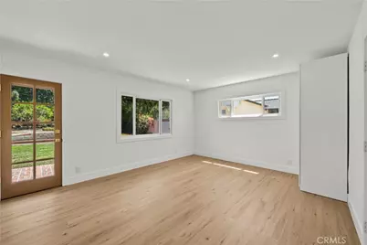 17439 Donmetz, Granada Hills, CA 91344 - Photo 36