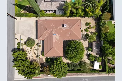 1002 Pomello, Claremont, CA 91711 - Photo 40