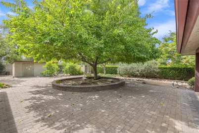 1002 Pomello, Claremont, CA 91711 - Photo 34