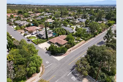 1002 Pomello, Claremont, CA 91711 - Photo 42