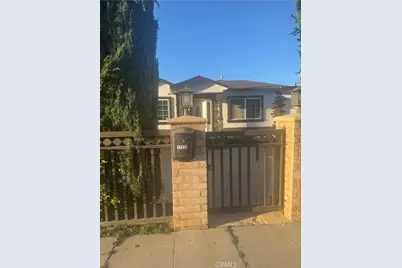 17535 Burbank, Encino, CA 91316 - Photo 1
