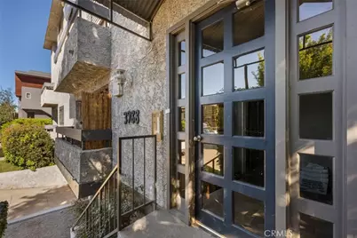 3988 Beethoven Street #9, Los Angeles, CA 90066 - Photo 2