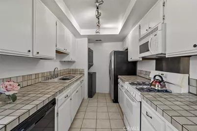 3988 Beethoven Street #9, Los Angeles, CA 90066 - Photo 24