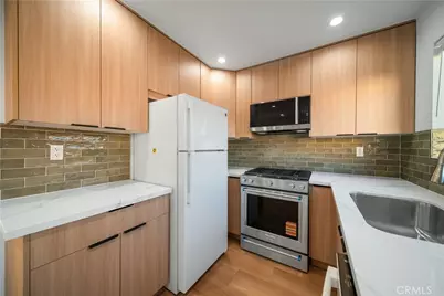 936 Centennial #7, Los Angeles, CA 90012 - Photo 10