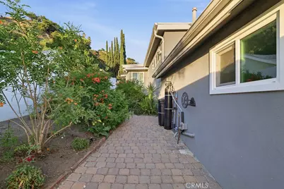 6951 Bellclaire, Tujunga, CA 91042 - Photo 2