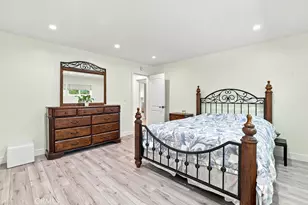 6951 Bellclaire, Tujunga, CA 91042 - Photo 12