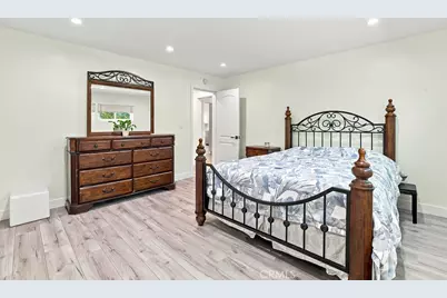 6951 Bellclaire, Tujunga, CA 91042 - Photo 12