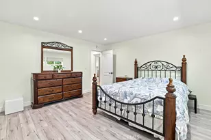6951 Bellclaire, Tujunga, CA 91042 - Photo 12