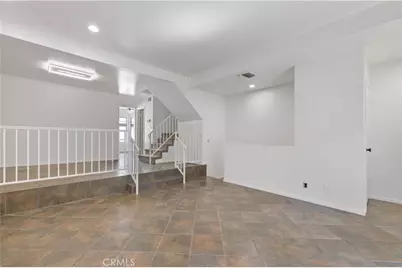 7550 Zombar #11, Van Nuys, CA 91406 - Photo 8