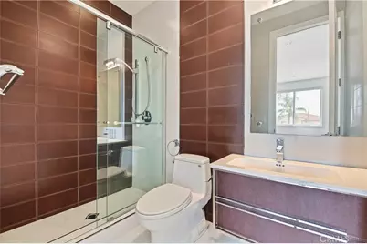 1072 Holiday Drive, West Covina, CA 91791 - Photo 60