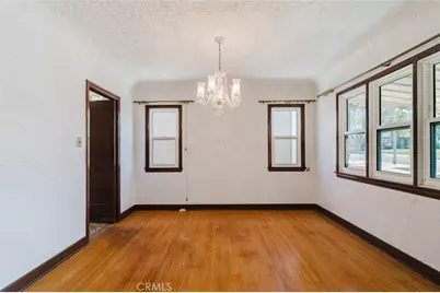 735 E Verdugo Avenue, Burbank, CA 91501 - Photo 12