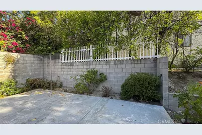 22762 Avenue San Luis, Woodland Hills, CA 91364 - Photo 44