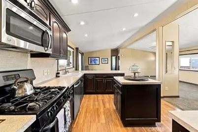 1940 230th, Rosamond, CA 93560 - Photo 8