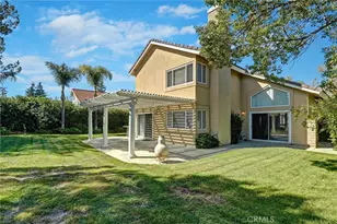 3329 Crazy Horse, Simi Valley, CA 93063 - Photo 4