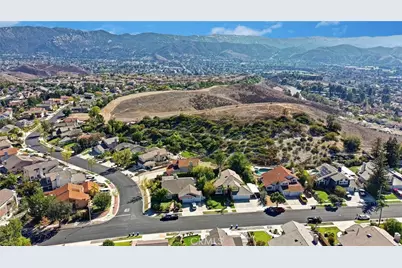 3329 Crazy Horse, Simi Valley, CA 93063 - Photo 38