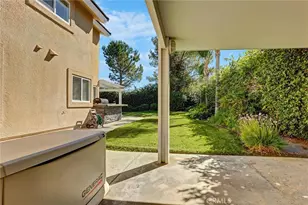3329 Crazy Horse, Simi Valley, CA 93063 - Photo 10