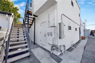 10446 Scoville, Sunland, CA 91040 - Photo 18