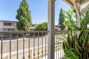 9116 Foster Ln, Chatsworth, CA 91311 - Photo 30