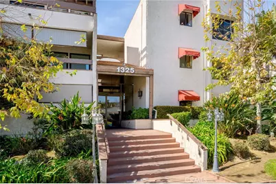 1325 Valley View Road #105, Glendale, CA 91202 - Photo 2